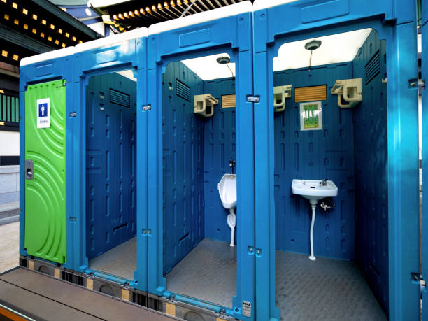 Portable Toilet Options We Offer in Central City, IA